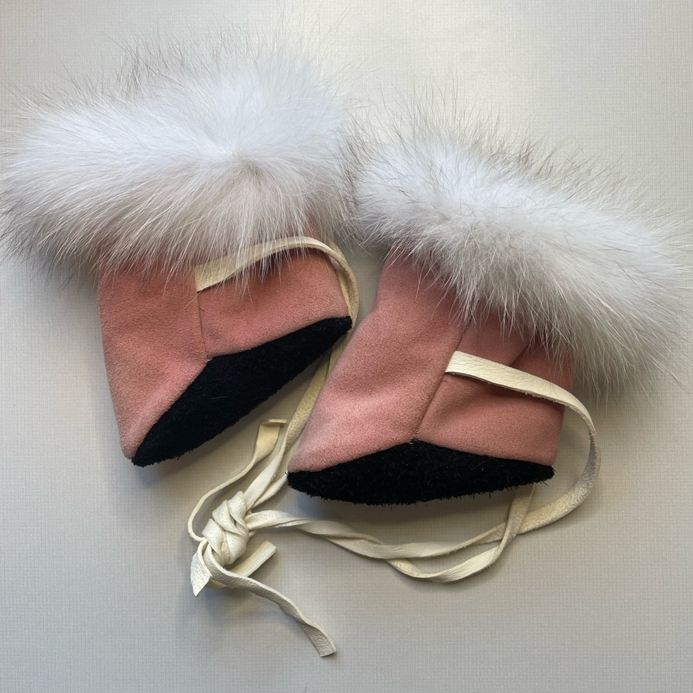 Genuine leather and genuine rabbit fur newborn booties slippers